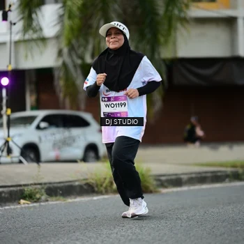 Runner Photo 7914299