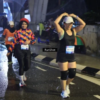 Runner Photo 7914309