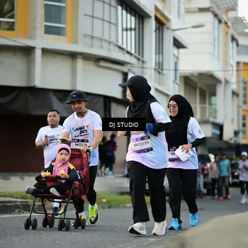 Runner Photo 7914312