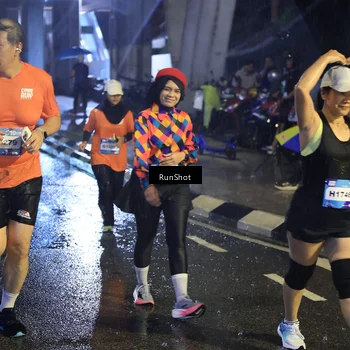 Runner Photo 7914315
