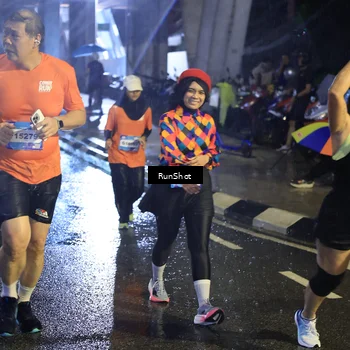 Runner Photo 7914318