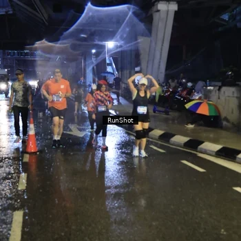 Runner Photo 7914339