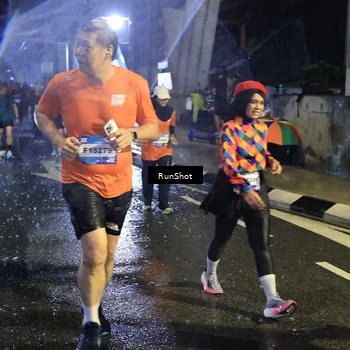Runner Photo 7914357