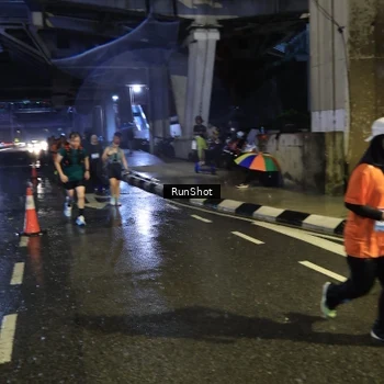 Runner Photo 7914403