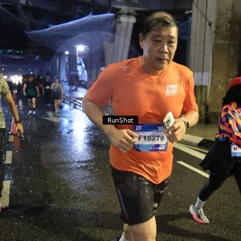 Runner Photo 7914410