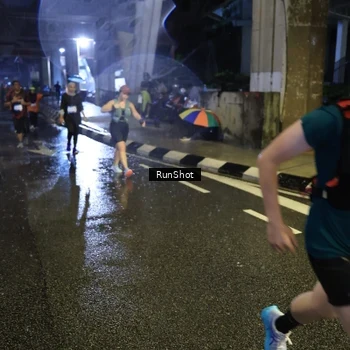 Runner Photo 7914437