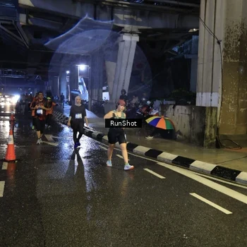 Runner Photo 7914439