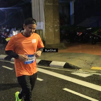 Runner Photo 7914529
