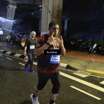 Runner Photo 7914534