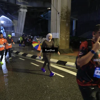 Runner Photo 7914546