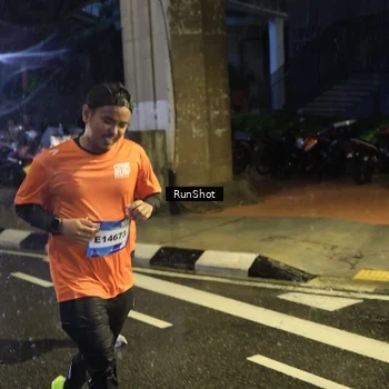 Runner Photo 7914566