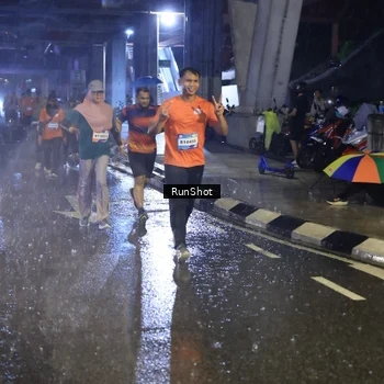 Runner Photo 7914574