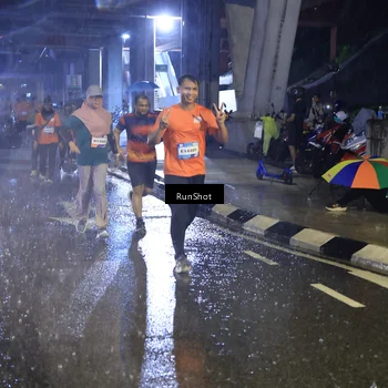 Runner Photo 7914575