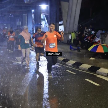 Runner Photo 7914577