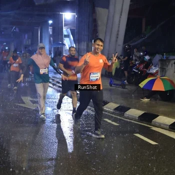 Runner Photo 7914583