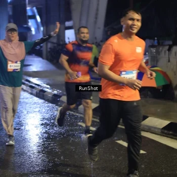 Runner Photo 7914607
