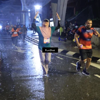 Runner Photo 7914634