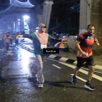 Runner Photo 7914646