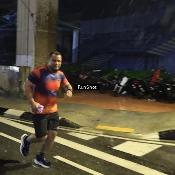 Runner Photo 7914650