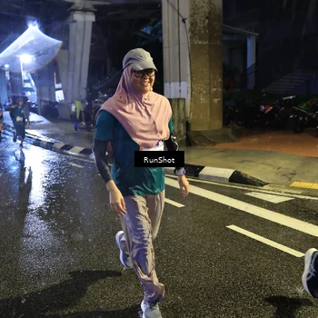 Runner Photo 7914676