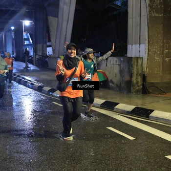 Runner Photo 7914723