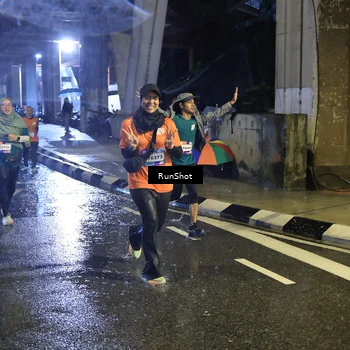 Runner Photo 7914728