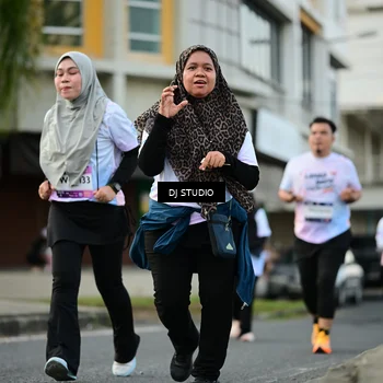 Runner Photo 7914763