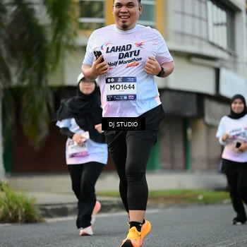 Runner Photo 7914794