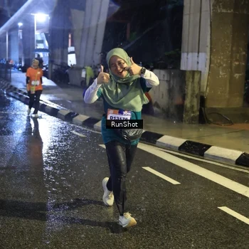Runner Photo 7914796