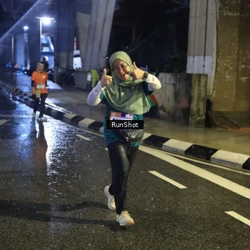 Runner Photo 7914830