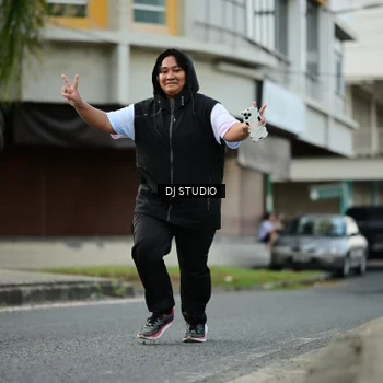 Runner Photo 7914834