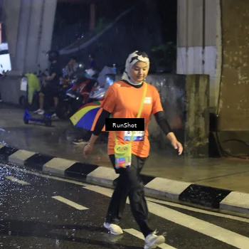 Runner Photo 7914842