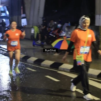 Runner Photo 7914850