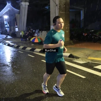 Runner Photo 7914939