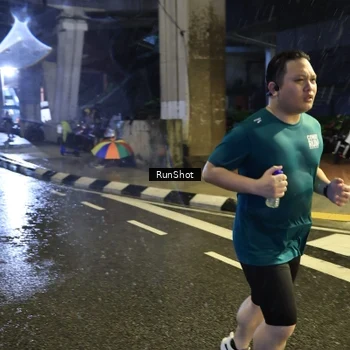 Runner Photo 7914953