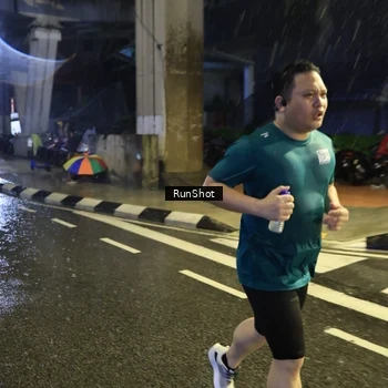 Runner Photo 7914960