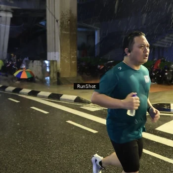 Runner Photo 7914961