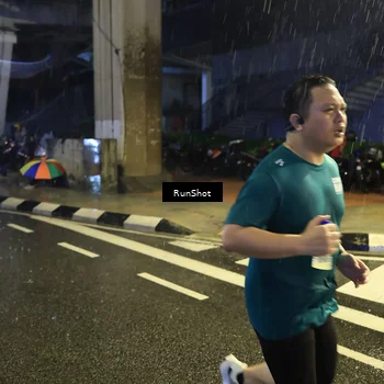 Runner Photo 7914964