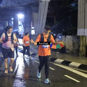 Runner Photo 7914985