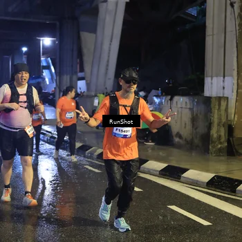 Runner Photo 7915000
