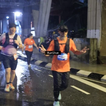 Runner Photo 7915011