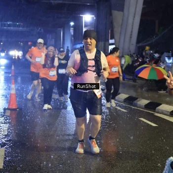 Runner Photo 7915017