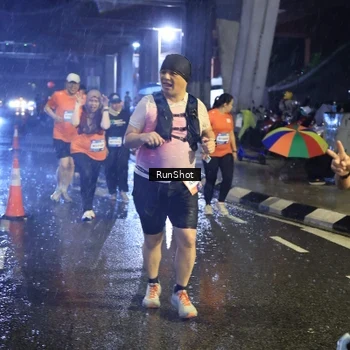 Runner Photo 7915022