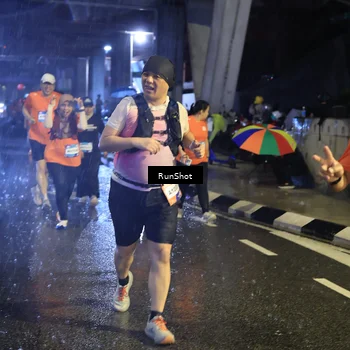 Runner Photo 7915027