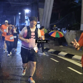 Runner Photo 7915036