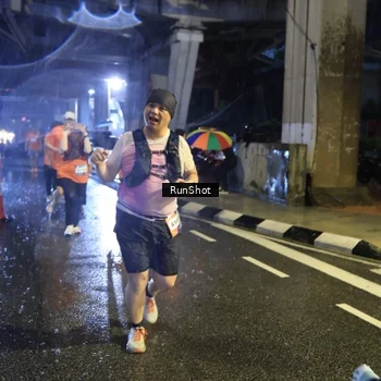 Runner Photo 7915046
