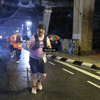 Runner Photo 7915054