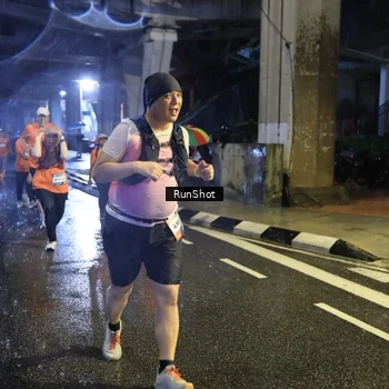 Runner Photo 7915067