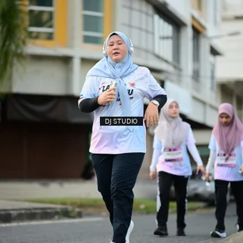 Runner Photo 7915083