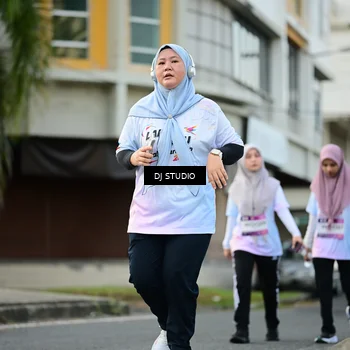 Runner Photo 7915091